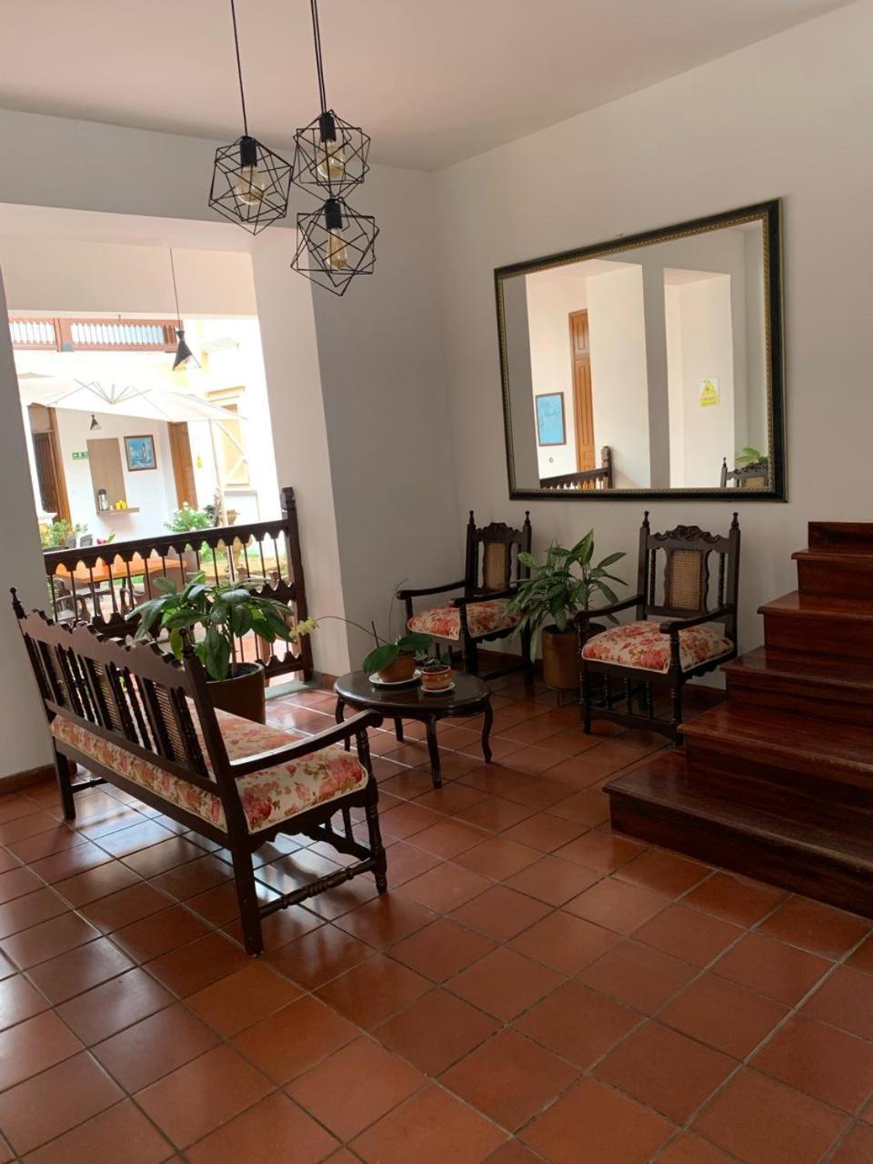Hostal Boutique Del Regidor 布加 外观 照片
